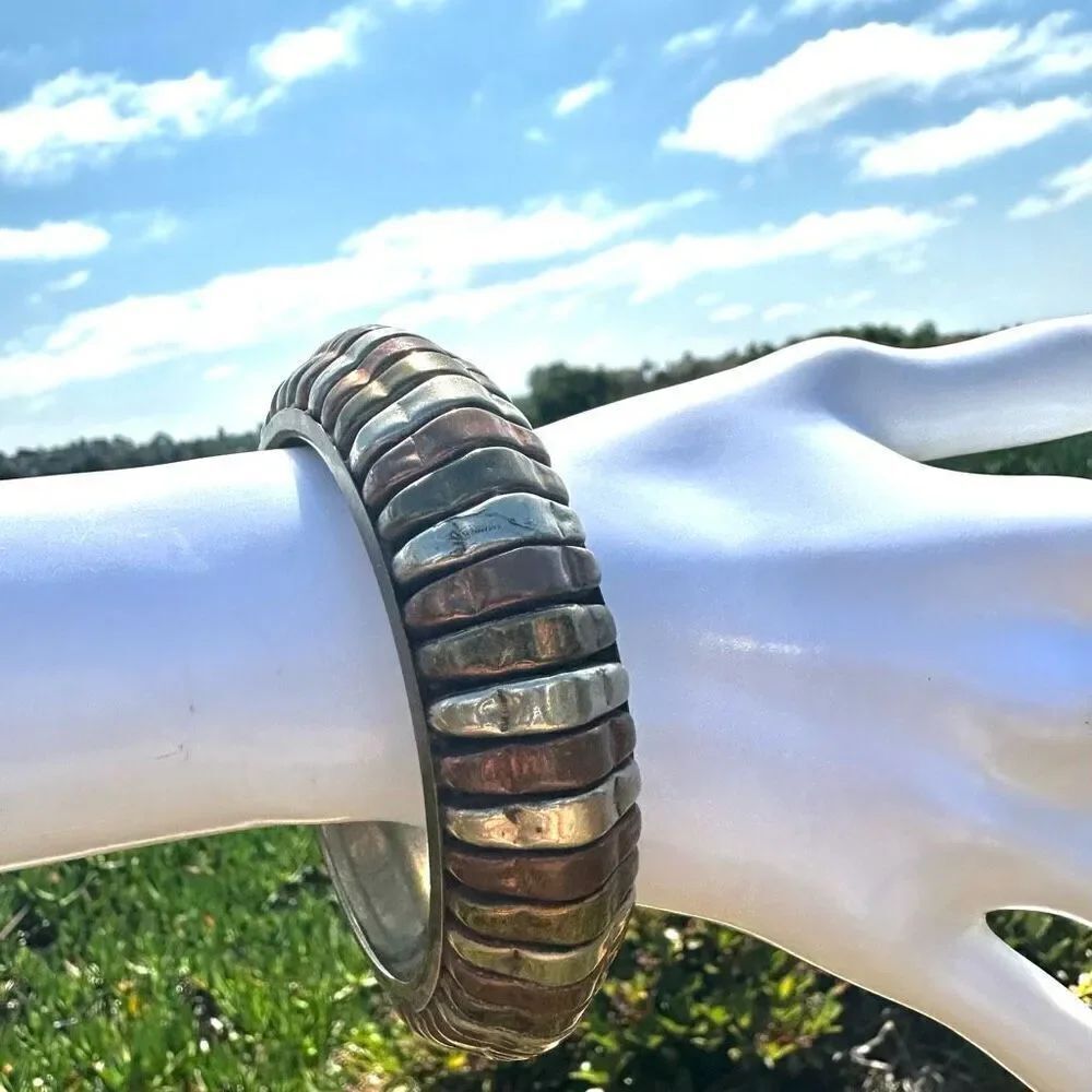 Vintage brass, copper and silver tone  ribbed chunky bangle bracelet